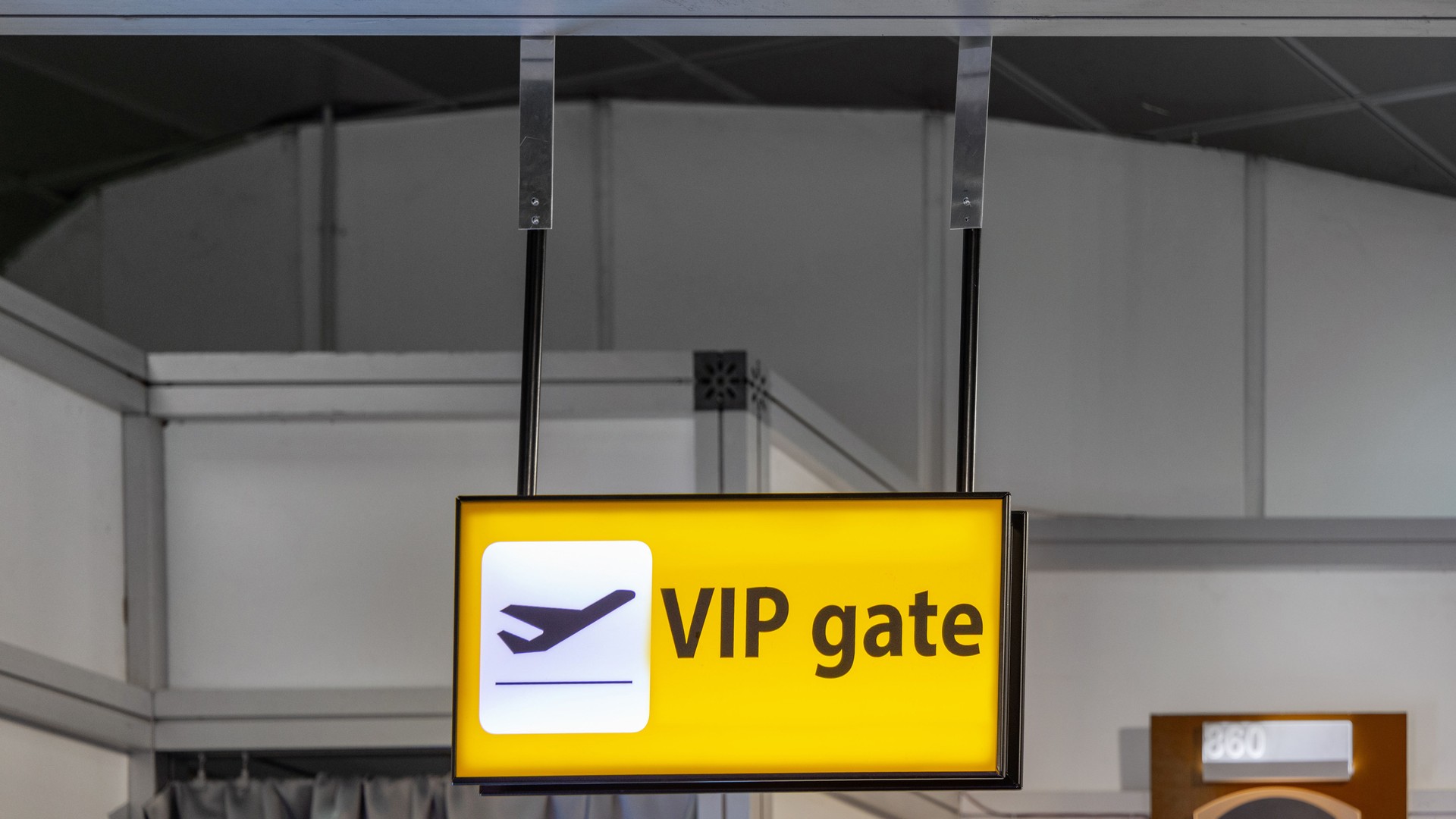 Airport Sign Vip Gate